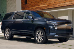 compare 2021 Chevrolet suburban
